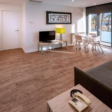 Apartments Playa De Castelldefels Dış mekan fotoğraf